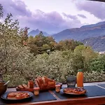 Pyrenees Prestige - D'exceptions Et Hebergements Insolites * Argelès-Gazost