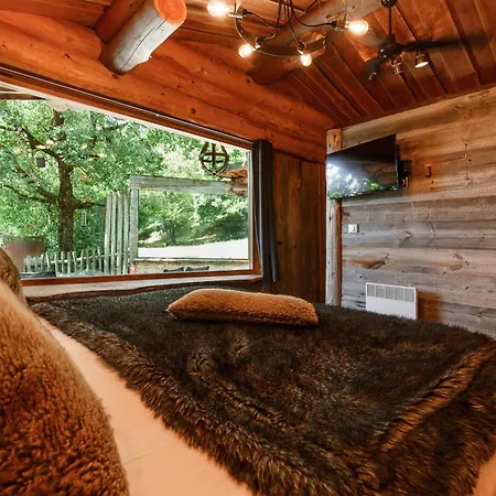 Βίλα Pyrenees Prestige - D'exceptions Et Hebergements Insolites *