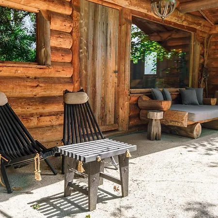 Villa Pyrenees Prestige - D'exceptions Et Hebergements Insolites Argeles-Gazost